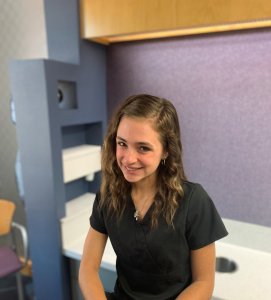 Alana, Dental Assistant